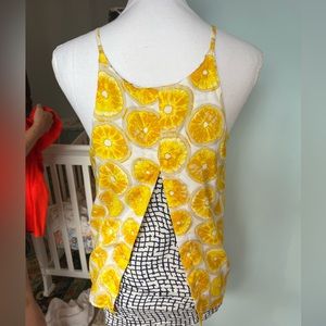 Lemon tank top - size M